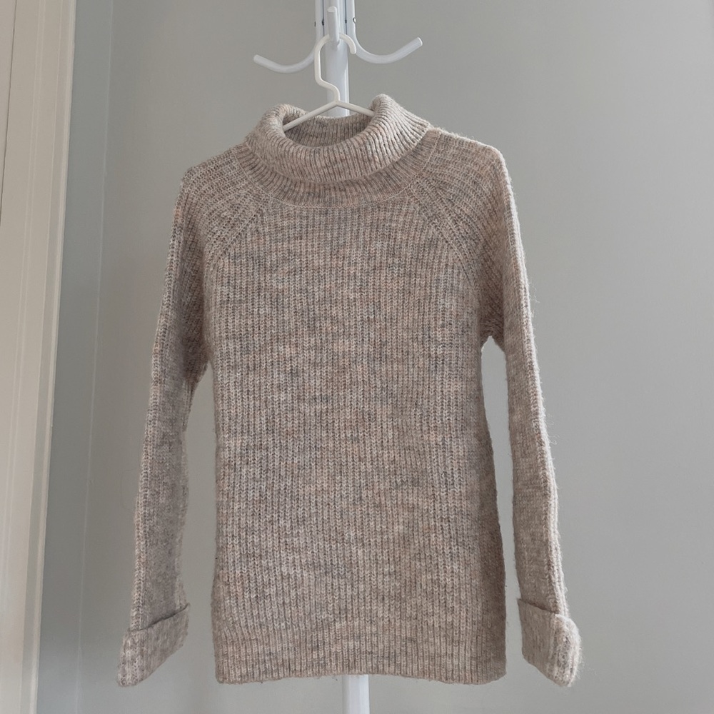 Warm Turtle Neck Multi Color Long Rolled up Bell Sleeve Cable Knit Sweater